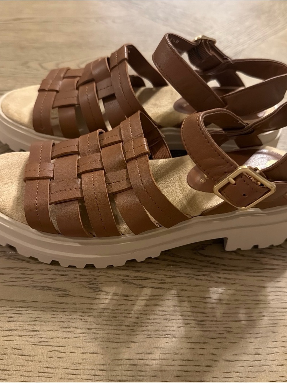 Bella Vita Womens Loni Lug Sole Open Toe Fisherman Sandals Black Size 6.5 - Picture 3 of 4
